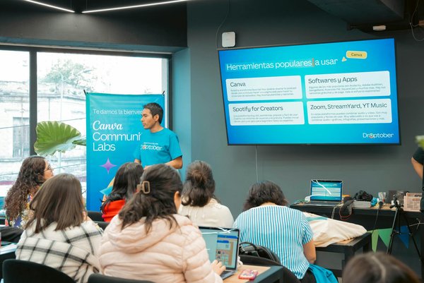 Comment une entreprise peut-elle structurer un plan de formation pour être conforme aux normes légales?